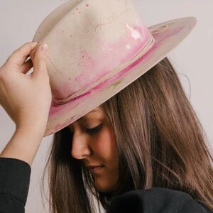 JW Bennett Hand painted “When Inspiration-Strikes Hat” - OOAK 7 3/8